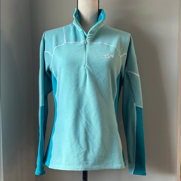 Mountain Hardware Quarter Zip Fleece in Teal - Picture 1 of 10